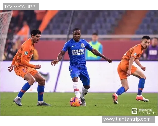 杭州足球队与深圳足球队赛后复盘分析球员个人能力表现与战术执行